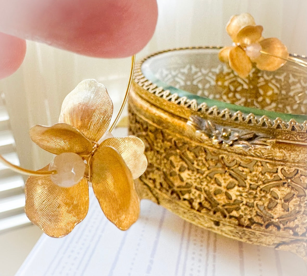 Golden Petals No. 09 Hoops