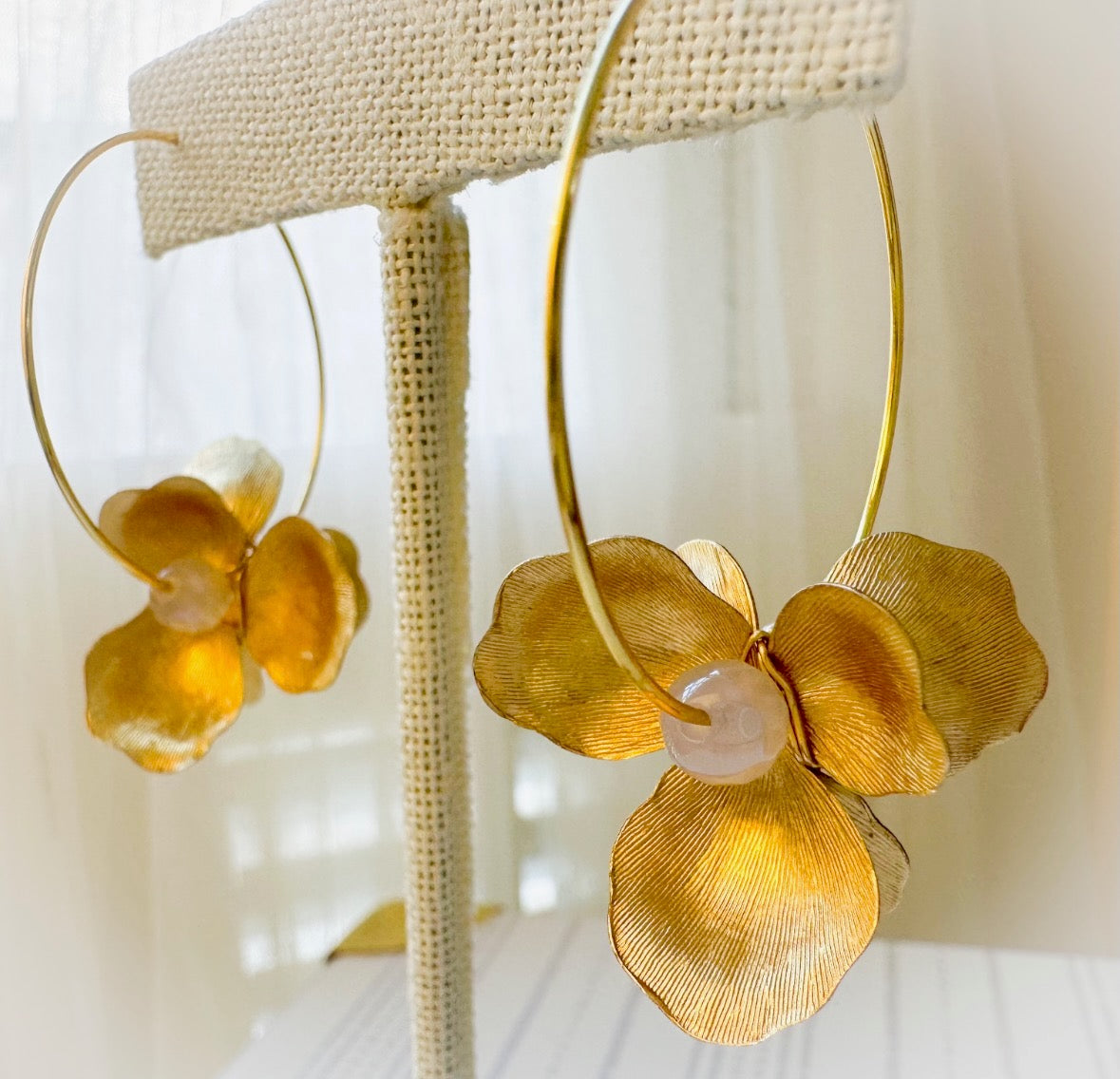 Golden Petals No. 09 Hoops