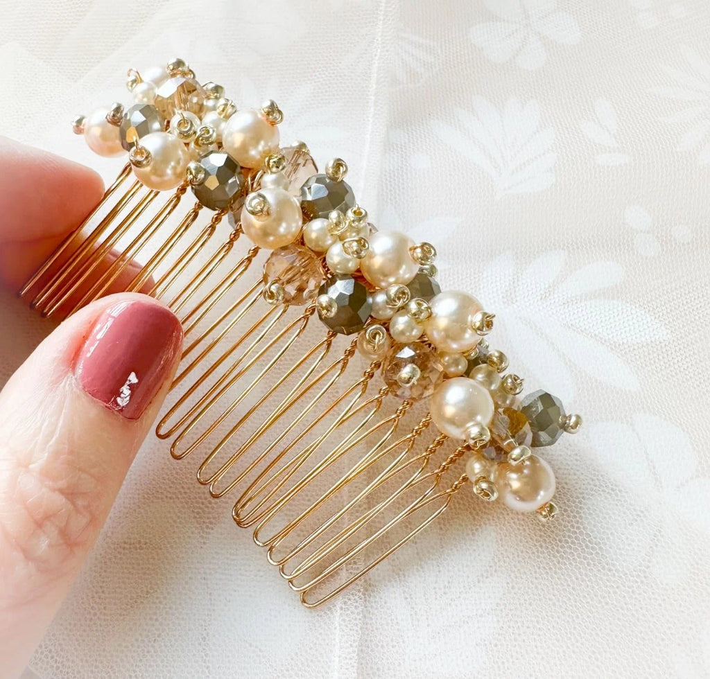 Pearl White Grey Haircomb